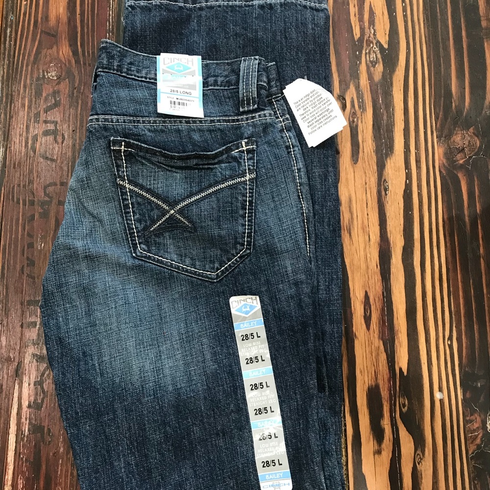 NWT Women’s Cinch Bailey Jeans 28 x Long